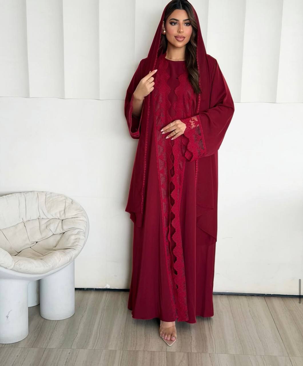طقم عباية 'سحر الكلاسيكية' الفاخر - 3 قطع متكاملة