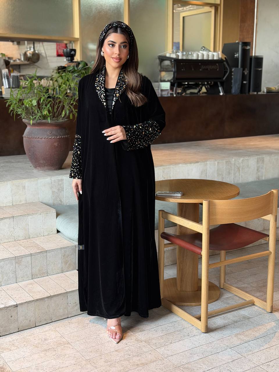 عباية (رونق الشتاء) - طقم ملكي متكامل