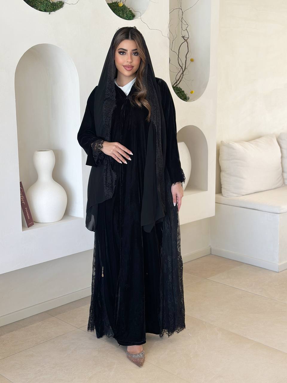 عباءة 'أرِينا' الشتوية - فخامة الدفء الملكي