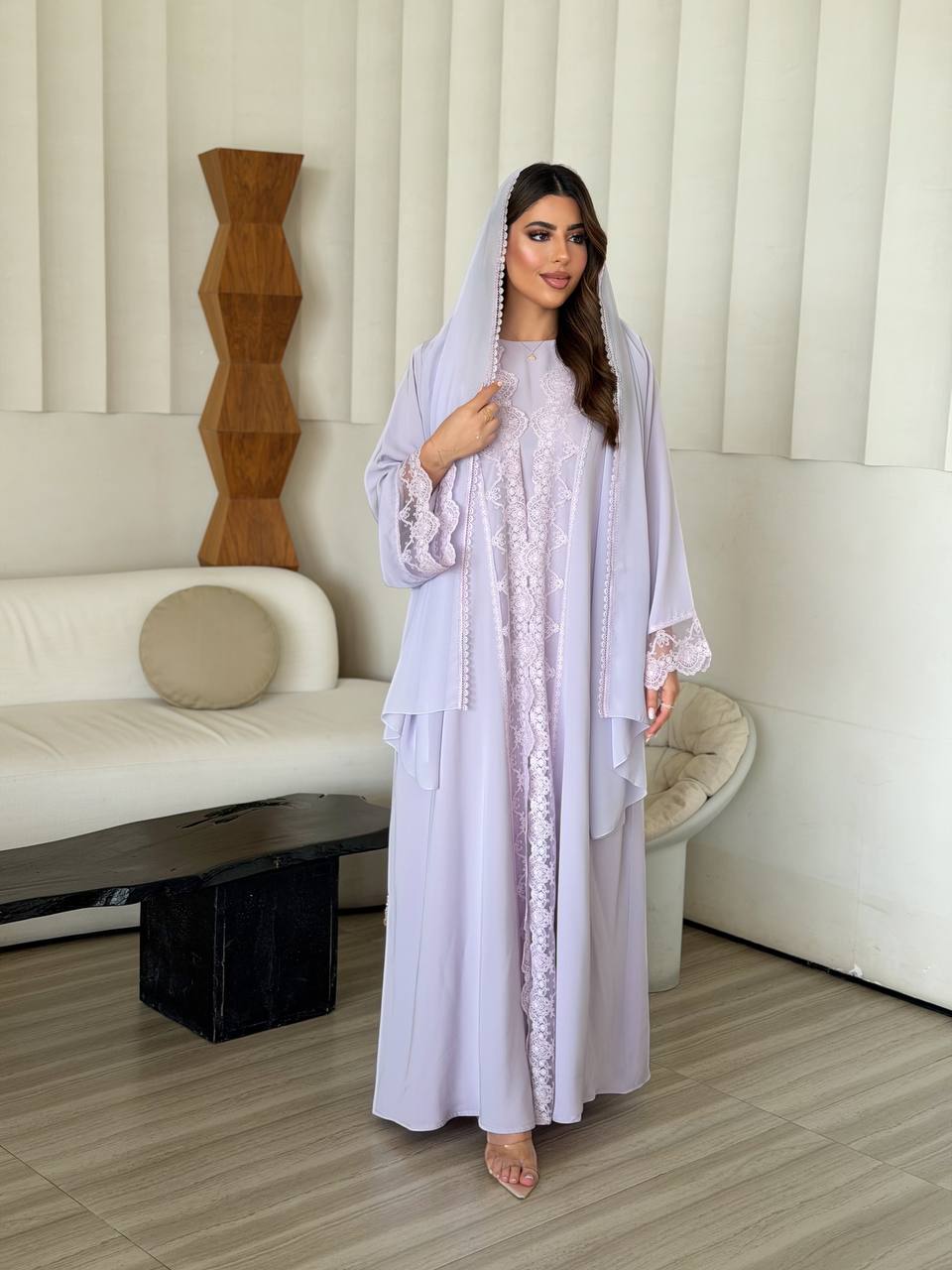 طقم عباية 'كلاسيك رويال' - أناقة متكاملة من 3 قطع - الصورة 3