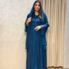 عباية ملونة بتصميم عصري تضيف لمسة أنوثة وأناقة لإطلالتك اليومية . - إطلالة فاخرة